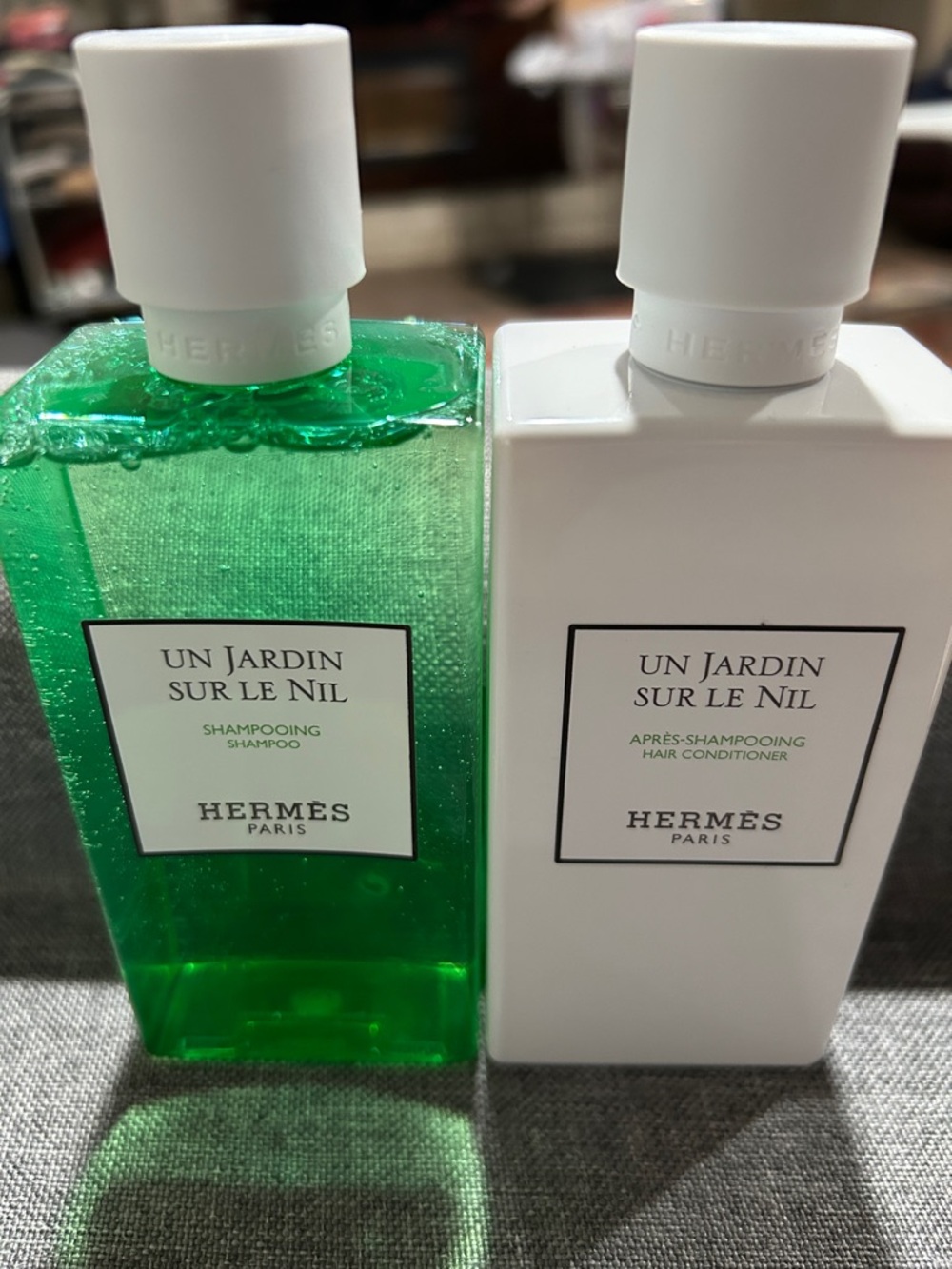 Hermes Green & White Un Jardin Sur Le Nil Shampoo and Conditioner Set